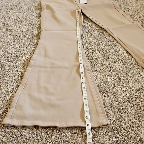 Judy Blue Jeans - Picture 3 of 10